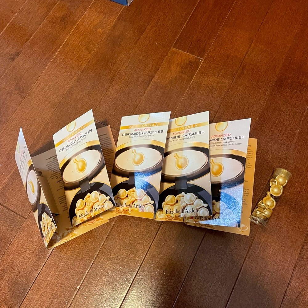 Elizabeth Arden Advanced Ceramic Capsules 42 piece
